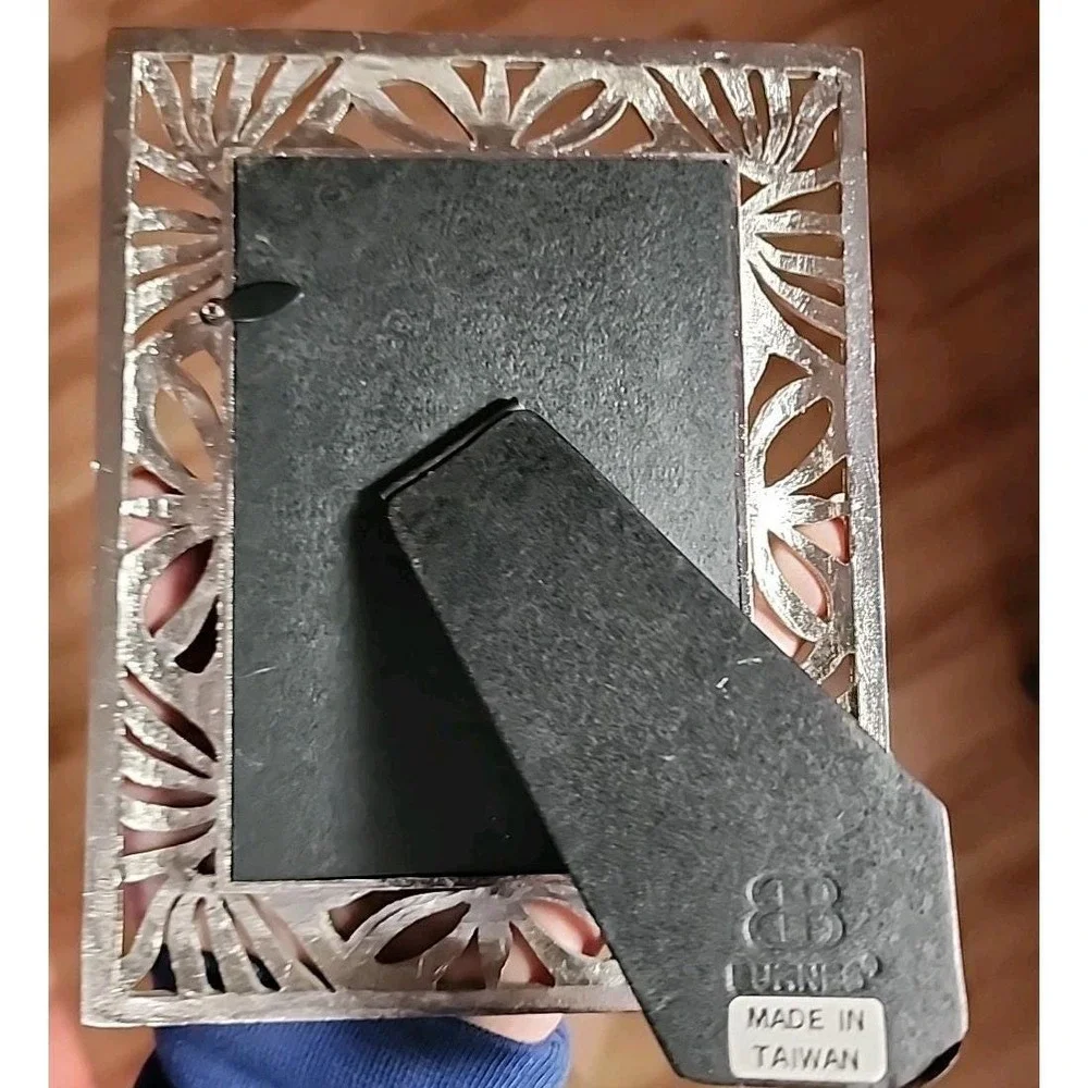 Burnes Of Boston Elegant Metal Silver-Tone Photo Frame Holds 3.5
